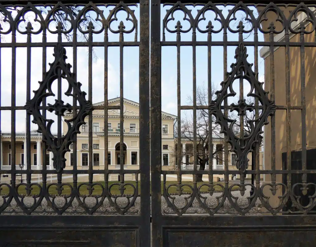 Lattice Fences For Every Property From Freedom Fence Contractor