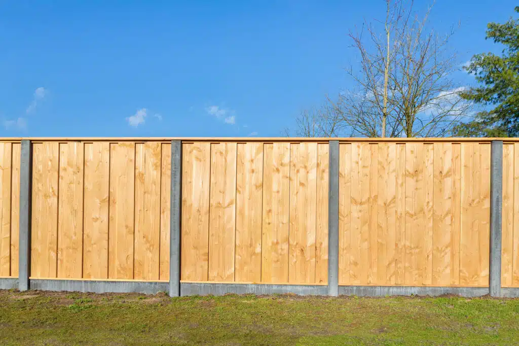 Freedom Fence Contractor: Your Premier Stockade Fencing Solution