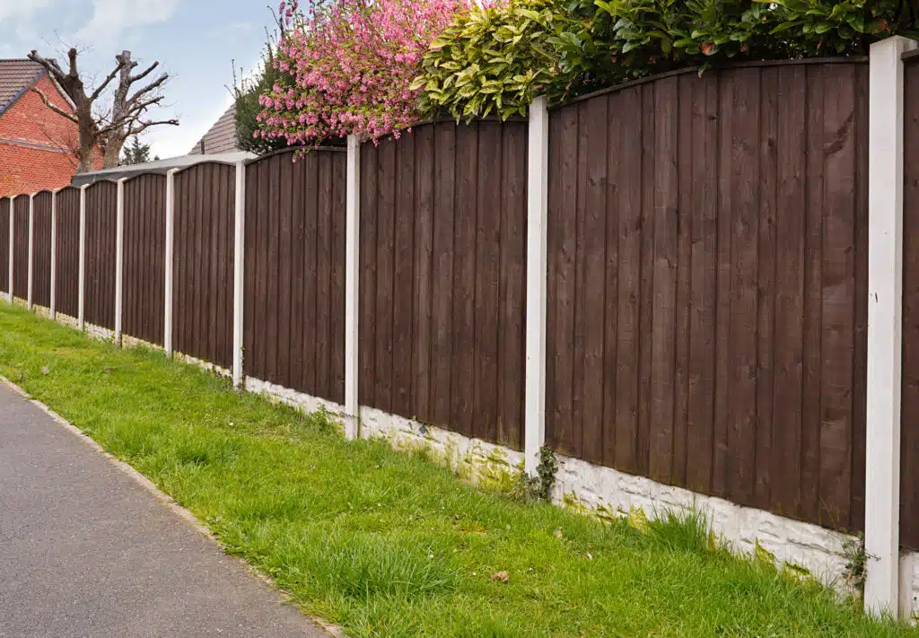 Freedom Fence Contractor: Your Experts in Wood Fencing
